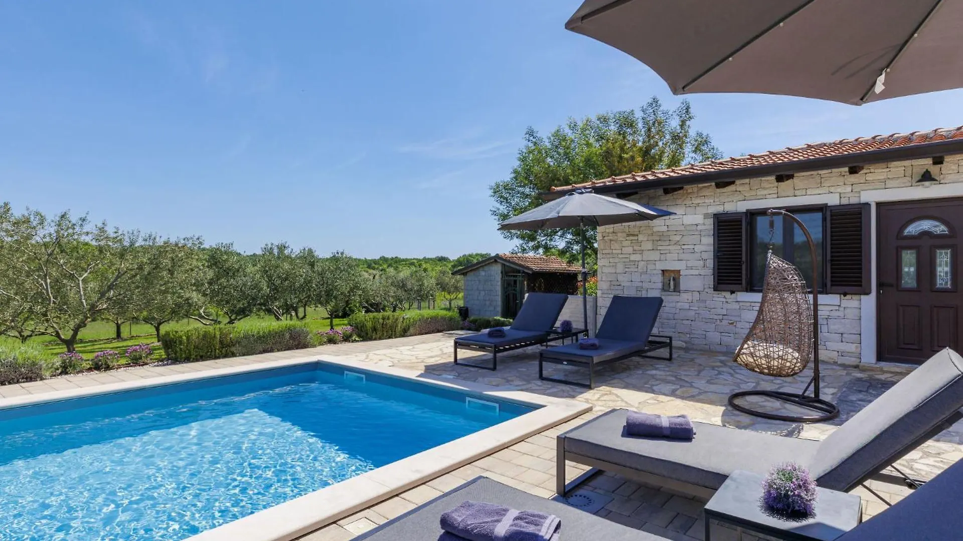 Holiday Home Casa Claudia By Interhome contacts